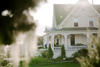 Mac House Grounds / Scenic